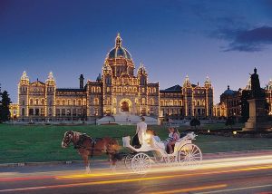 visit victoria canada