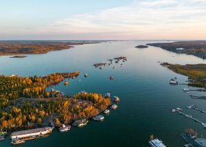 explore yellowknife northwest territories